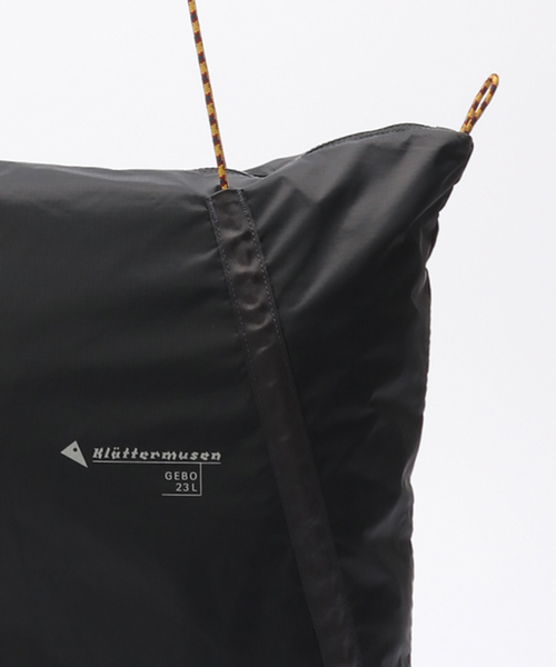 KLATTERMUSEN（クレッタルムーセン）の「KLATTERMUSEN / クレッタルムーセン Gebo Bag 23L（トートバッグ・メンズ・ブラック・FREE）」の6枚目の写真