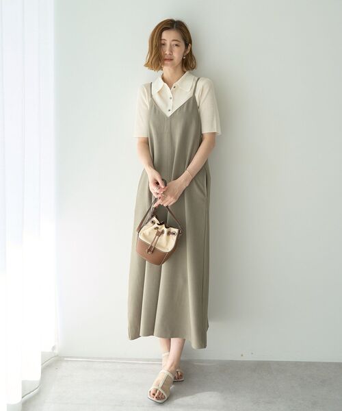 YECCA VECCA(イェッカヴェッカ)の「2wayレースアップキャミワンピース(ワンピース・レディース・ブラック/カーキ/ブルーグリーン・FREE)」の2枚目の写真