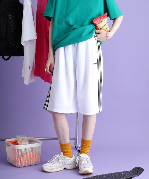 NERDY(ノルディ)の「NY バミューダ トラック パンツ(その他パンツ・メンズ・レッド/ホワイト/ブラック・SS/S/M/L)」の5枚目の写真