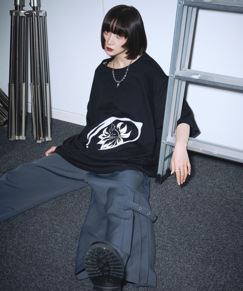 狐独(コドク)の「フォックスプリント2wayノースリーブTシャツ(Tシャツ/カットソー・メンズ・ブラック/オフホワイト・MEDIUM/LARGE)」の22枚目の写真