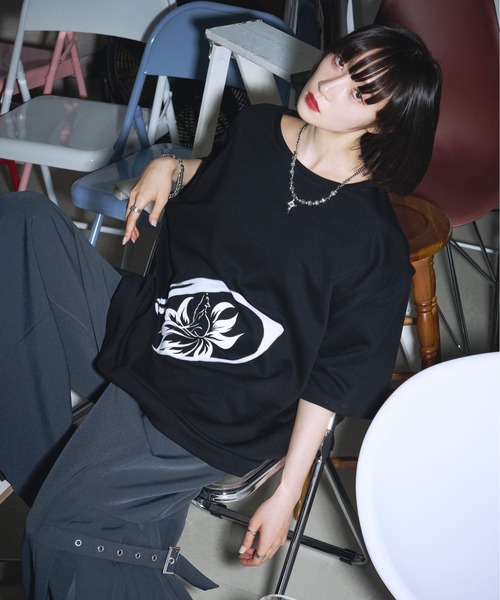 狐独(コドク)の「フォックスプリント2wayノースリーブTシャツ(Tシャツ/カットソー・メンズ・ブラック/オフホワイト・MEDIUM/LARGE)」の4枚目の写真