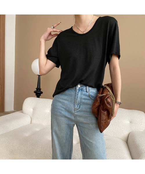 Forcement(フォースメント)の「デイリーに役立つラウンドネック半袖Tシャツ(Tシャツ/カットソー・レディース・ダークグレー/ブラック/グレー・FREE)」の6枚目の写真