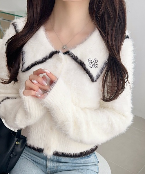 mily bilet(ミウィビレット)の「【mily bilet】セーラーカラーが可愛い。ロゴ刺繍ビッグセーラーシャギーニットカーディガン(カーディガン/ボレロ・レディース・グレー/ブラウン/ホワイト・LARGE/MEDIUM/SMALL/X-LARGE)」の1枚目の写真