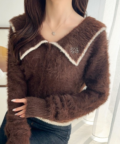 mily bilet(ミウィビレット)の「【mily bilet】セーラーカラーが可愛い。ロゴ刺繍ビッグセーラーシャギーニットカーディガン(カーディガン/ボレロ・レディース・グレー/ブラウン/ホワイト・LARGE/MEDIUM/SMALL/X-LARGE)」の5枚目の写真