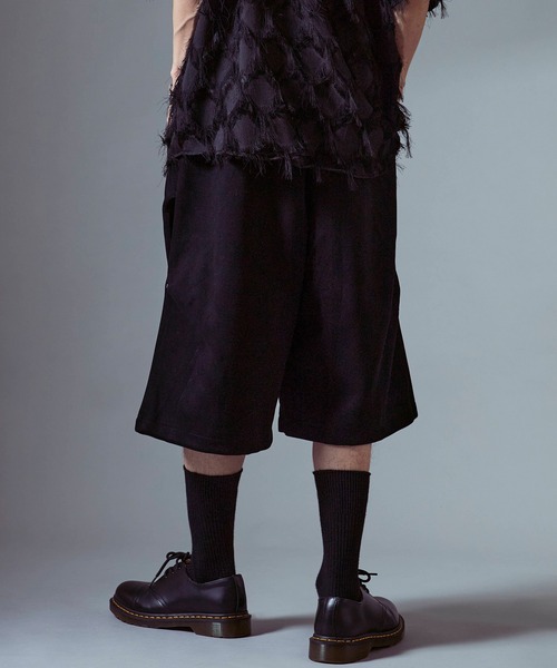 Theater code(シアターコード)の「Wide Silhouette Sweatshirt Half Pants / ワイドシルエット スウェットハーフパンツ(スウェットパンツ・メンズ・ダークグレー/アッシュ/ブラック・M/L)」の18枚目の写真