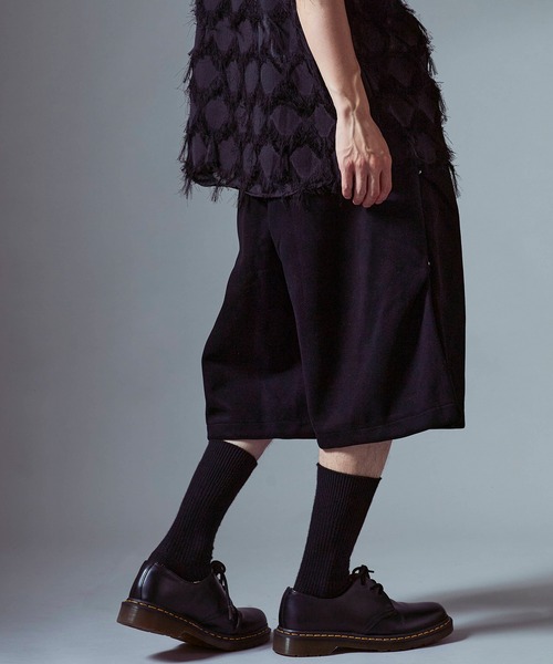 Theater code(シアターコード)の「Wide Silhouette Sweatshirt Half Pants / ワイドシルエット スウェットハーフパンツ(スウェットパンツ・メンズ・ダークグレー/アッシュ/ブラック・M/L)」の17枚目の写真