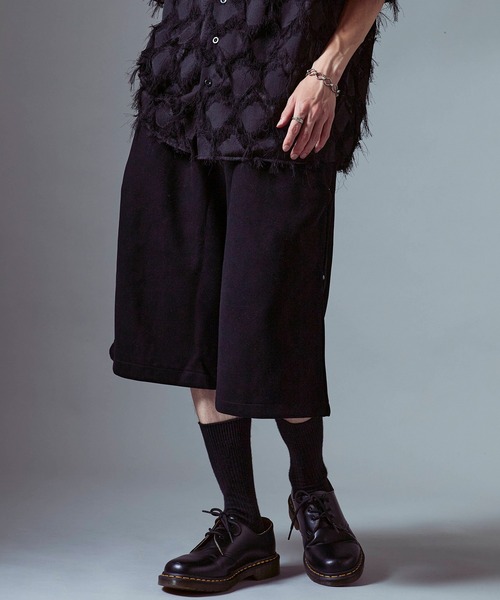 Theater code(シアターコード)の「Wide Silhouette Sweatshirt Half Pants / ワイドシルエット スウェットハーフパンツ(スウェットパンツ・メンズ・ダークグレー/アッシュ/ブラック・M/L)」の16枚目の写真