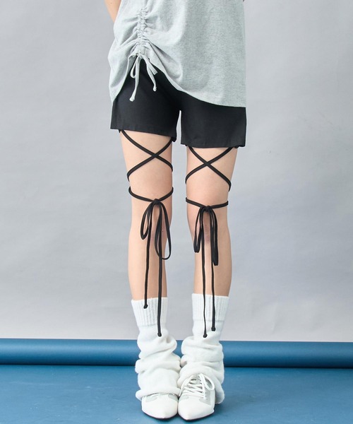 ANAP（アナップ）の「【 セルフカット調節可能 】クロスストラップバイカーレギンスパンツ（その他パンツ・レディース・ホワイト/ブラック・XS/S）」の8枚目の写真