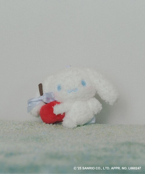 VIS(ビス)の「【シナモロール】VIS別注ぬいぐるみチャーム(チャーム・レディース・ホワイト系その他4・FREE)」の1枚目の写真