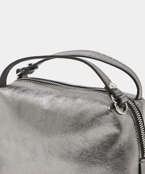 GIANNI CHIARINI(ジャンニ キアリーニ)の「<GIANNI CHIARINI>ALIFA MTL S バッグ(ショルダーバッグ・レディース・シルバー/ゴールド/ダークグレー・FREE)」の5枚目の写真