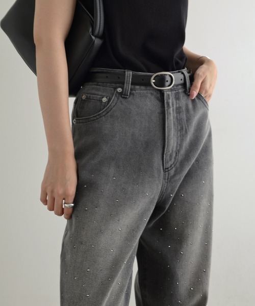 Freesia by andme（フリージアバイアンドミー）の「ラインストーン付きワイドデニムパンツ（デニムパンツ・レディース・ライトブルー/ブラック・M/L）」の5枚目の写真