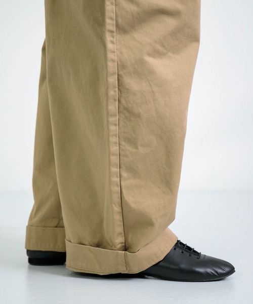 D.M.G.（ドミンゴ）の「[D.M.G. / ディーエムジー] 高密度チノクロス サスペンダーワークトラウザー（サロペット/オーバーオール・レディース・オリーブ/ベージュ・M）」の8枚目の写真