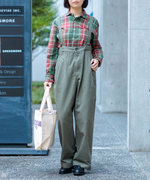 D.M.G.（ドミンゴ）の「[D.M.G. / ディーエムジー] 高密度チノクロス サスペンダーワークトラウザー（サロペット/オーバーオール・レディース・オリーブ/ベージュ・M）」の17枚目の写真