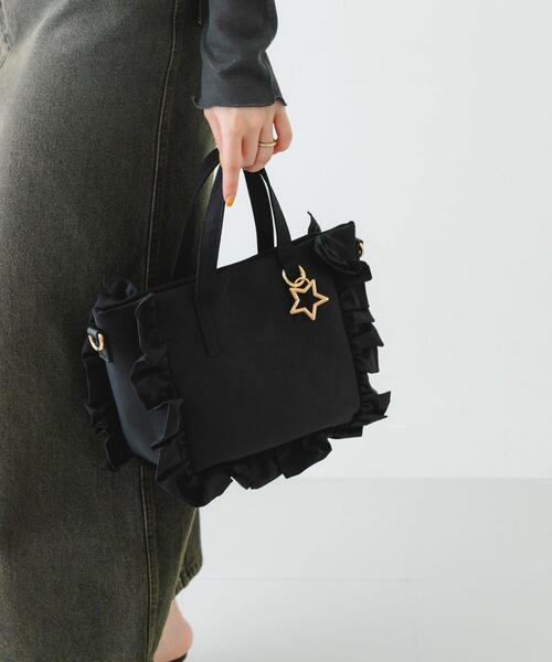 RODE SKO(ロデスコ)の「スターチャームフリルトートバッグ(トートバッグ・レディース・アイボリー/ブラック/モカ・ONE)」の20枚目の写真