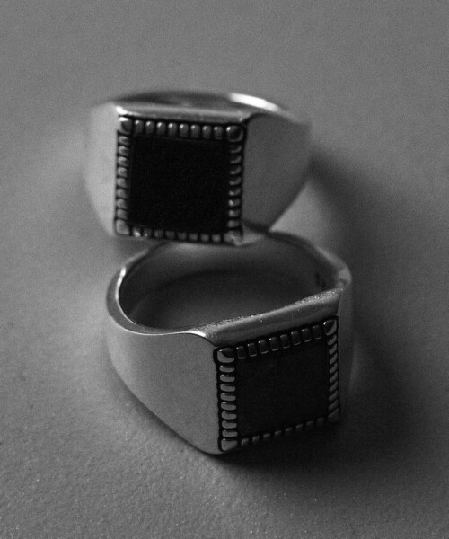 XOLO(ショロ)の「<XOLO × monkey time>ストーン リング(リング・メンズ・グレー系/ブラック・L/M)」の13枚目の写真