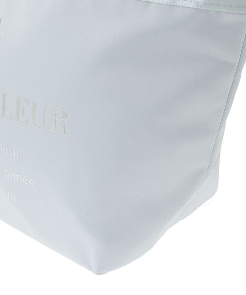 Maison de FLEUR（メゾンドフルール）の「ブランドロゴフリルハンドルトートSバッグ（トートバッグ・レディース・ライトピンク/ライトブルー/ピンク/ブラック・FREE）」の15枚目の写真