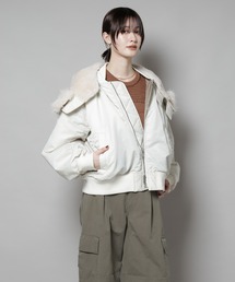 upperhights(Abp[nCc)upper hights/THE U-2 HOODIE OFF WHITE(MA-1)