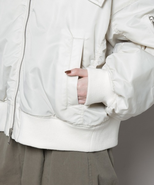 upperhights（アッパーハイツ）の「upper hights/THE U-2 HOODIE OFF WHITE（MA-1・レディース・オフホワイト・1）」の10枚目の写真
