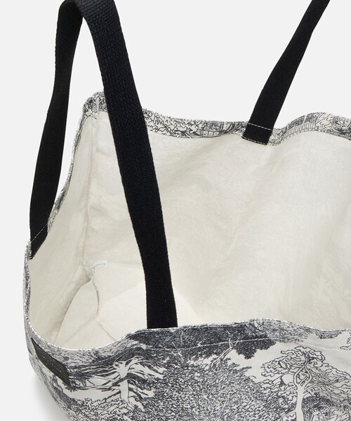 AIGLE（エーグル）の「【国立自然史博物館】 プリントキャンバストートバッグ / 大容量（トートバッグ・レディース・ホワイト/モスグリーン・FREE）」の9枚目の写真