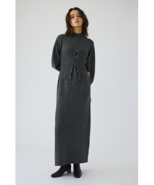 RIM.ARK(リムアーク)の「Setting knit dress セッティング ニットドレス(ワンピース・レディース・ブラック/グレー/ベージュ・36/38)」の8枚目の写真