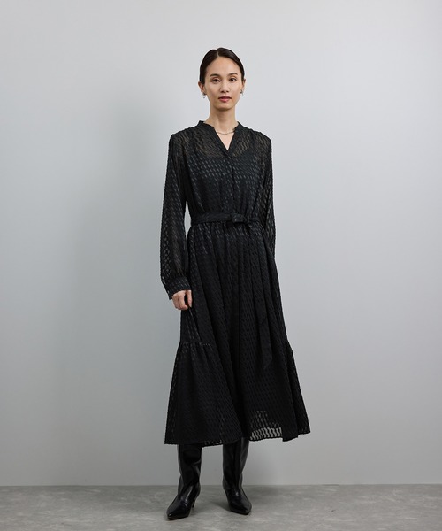 ROPE'（ロペ）の「【洗える】ロングスリーブワンピース（ジャガード/リーフプリント）【WEB・一部店舗限定】（ワンピース・レディース・ネイビー/ブラック・FREE）」の5枚目の写真