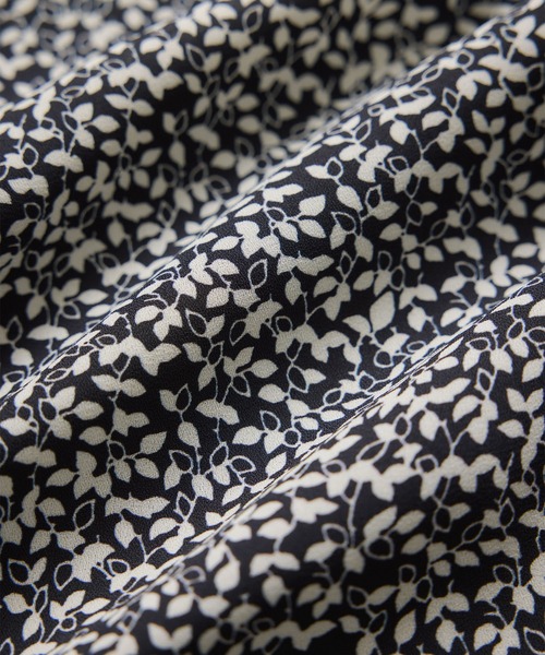 ROPE'（ロペ）の「【洗える】ロングスリーブワンピース（ジャガード/リーフプリント）【WEB・一部店舗限定】（ワンピース・レディース・ネイビー/ブラック・FREE）」の22枚目の写真