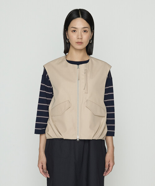 K.T KIYOKO TAKASE（キヨコタカセ）の「ツイル撥水 ベスト（ベスト・レディース・ベージュ/カーキ・FREE）」の13枚目の写真