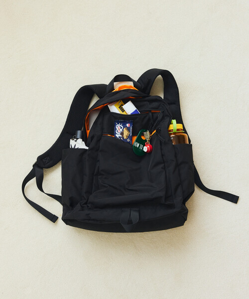 COBMASTER(コブマスター)の「Cobmaster × FREAK'S STORE/コブマスター × フリークスストア 別注 NOMAD MASTER BACKPACK ノマド マスター バッグパック 25L(バックパック/リュック・メンズ・ブラック・ONE SIZE)」の4枚目の写真