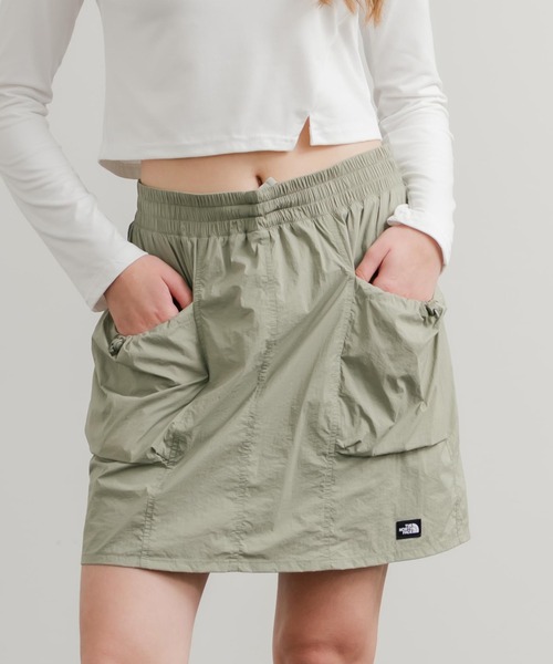 THE NORTH FACE(ザノースフェイス)の「THE NORTH FACE ザ・ノースフェイス W'S OBED SKIRT インパン付き台形カーゴミニスカート(スカート・レディース・ブラウン/カーキ/ブラック・L/M/S)」の1枚目の写真