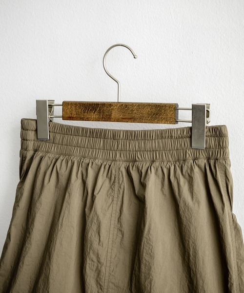 THE NORTH FACE(ザノースフェイス)の「THE NORTH FACE ザ・ノースフェイス W'S OBED SKIRT インパン付き台形カーゴミニスカート(スカート・レディース・ブラウン/カーキ/ブラック・L/M/S)」の21枚目の写真