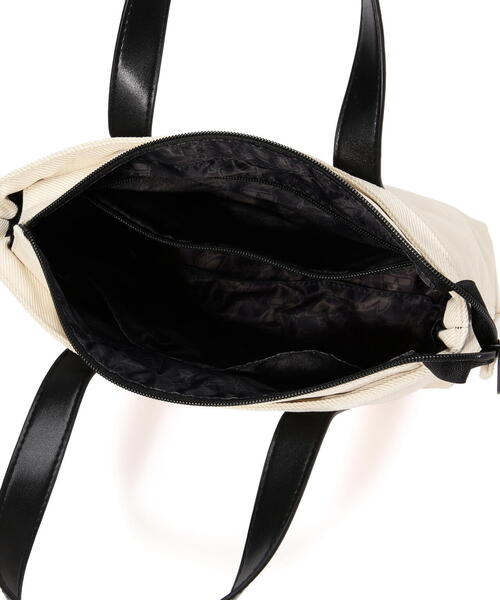 【新品未使用】【SWAGGY BUNNY】カートバッグ (UNISEX) 新品未使用】【SWAGGY BUNNY】カートバッグ (UNISEX) 公式オンライン