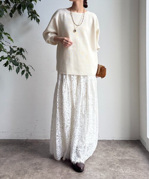 DouDou（ドゥドゥ）の「ストレッチヤーン片畦ポンチョニット（ニット/セーター・レディース・ブラック/オフホワイト/レッド/ベージュ・FREE）」の14枚目の写真