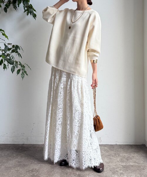 DouDou（ドゥドゥ）の「ストレッチヤーン片畦ポンチョニット（ニット/セーター・レディース・ブラック/オフホワイト/レッド/ベージュ・FREE）」の13枚目の写真