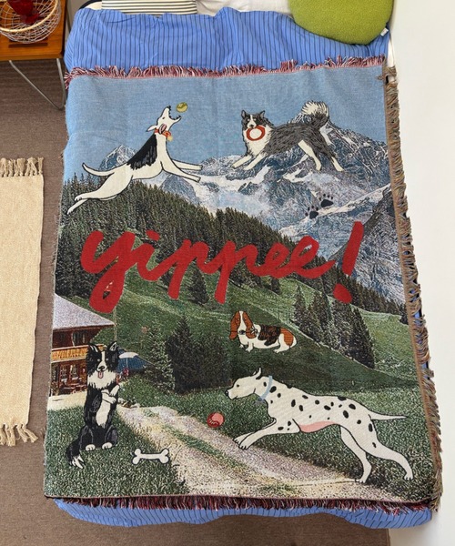 Dog Paradise Tapestry Blanket（ブランケット）｜Made in I（メイド