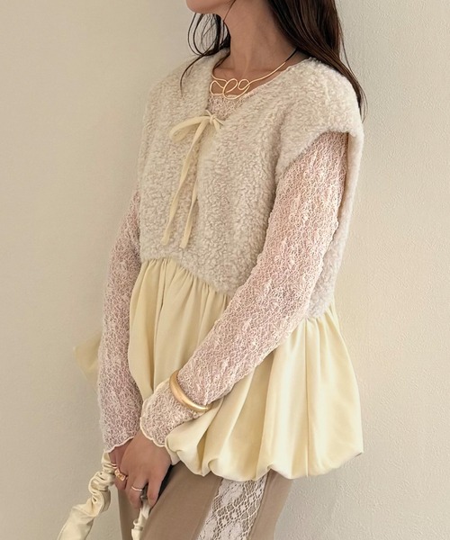 junoah(ジュノア)の「前後2wayボアバルーンペプラムベスト(ベスト・レディース・ベージュ/アイボリー/ブラック・MEDIUM/LARGE/SMALL)」の6枚目の写真