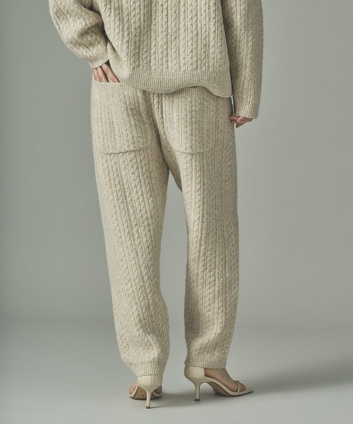 Curensology（カレンソロジー）の「Curensology(カレンソロジー)/シャギーケーブルニットパンツ（その他パンツ・レディース・ブラウン/オフホワイト・FREE）」の6枚目の写真