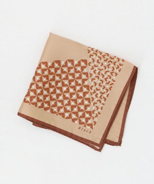 green label relaxing（グリーンレーベルリラクシング）の「＜Bleck＞ジオメトリック ツイル ポケットチーフ（ポケットチーフ・メンズ・ベージュ/ブラック・FREE）」の2枚目の写真