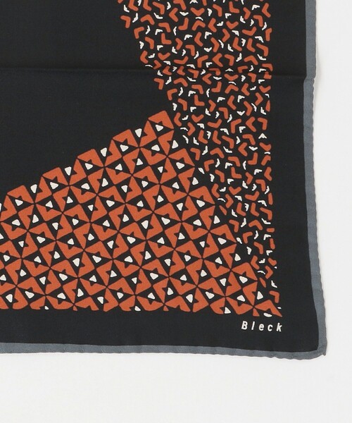 green label relaxing（グリーンレーベルリラクシング）の「＜Bleck＞ジオメトリック ツイル ポケットチーフ（ポケットチーフ・メンズ・ベージュ/ブラック・FREE）」の4枚目の写真