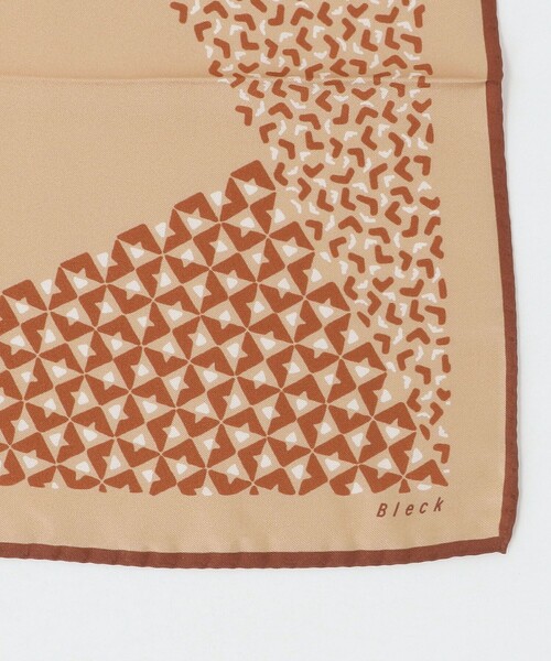 green label relaxing（グリーンレーベルリラクシング）の「＜Bleck＞ジオメトリック ツイル ポケットチーフ（ポケットチーフ・メンズ・ベージュ/ブラック・FREE）」の8枚目の写真