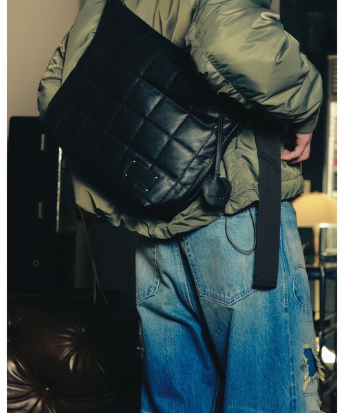 ADAM PATEK（アダムパテック）の「【ADAMPATEK/アダムパテック】N2B&N3B mix design  jacket（ミリタリージャケット・メンズ・ブラック/オリーブ・2/1）」の4枚目の写真