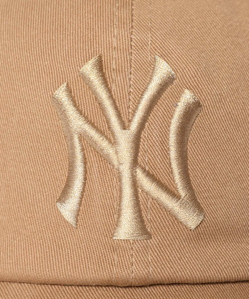 NEW ERA(ニューエラ)の「【NEW ERA(ニューエラ)】/MLB NY CAP (WOMENS)(キャップ・レディース・グレイッシュベージュ/ベージュ/ネイビー・FREE)」の4枚目の写真
