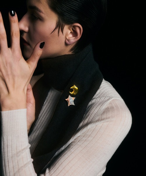 IRIS47(イリスフォーセブン)の「【IRIS 47】cashmere tie stole/カシミア タイ ストール dress31(ストール/ショール・レディース・ライトブルー/ブラック/ホワイト・FREE)」の3枚目の写真