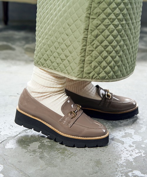 Balancoire(ブランコアール)の「Balancoire(ブランコワール) 防水 晴雨兼用 厚底ビットローファー(ローファー・レディース・モカ/プラチナム/ブラック系その他/アイボリー・23.5cm/24.0cm/24.5cm/25.0cm/22.5cm/23.0cm)」の17枚目の写真