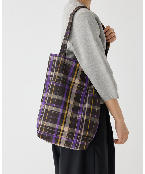 IENA（イエナ）の「GRUPPOCINQUEカラーチェックトート（トートバッグ・レディース・パープル・FREE）」の3枚目の写真