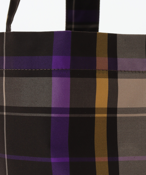 IENA（イエナ）の「GRUPPOCINQUEカラーチェックトート（トートバッグ・レディース・パープル・FREE）」の11枚目の写真