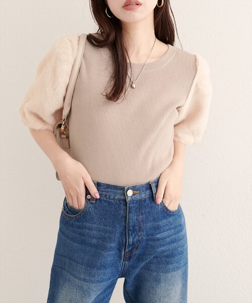 natural couture(ナチュラルクチュール)の「袖ファー切替リブニットプルオーバー(ニット/セーター・レディース・ブラウン/ベージュ/アイボリー・FREE)」の13枚目の写真