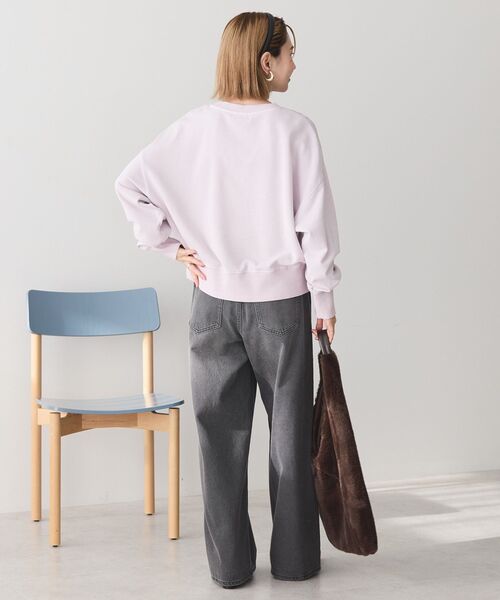 AMERICAN HOLIC（アメリカンホリック）の「ピグメント裏毛プルオーバー（スウェット・レディース・グレイッシュベージュ/チャコールグレー/ラベンダー/ダークネイビー・M/L）」の19枚目の写真