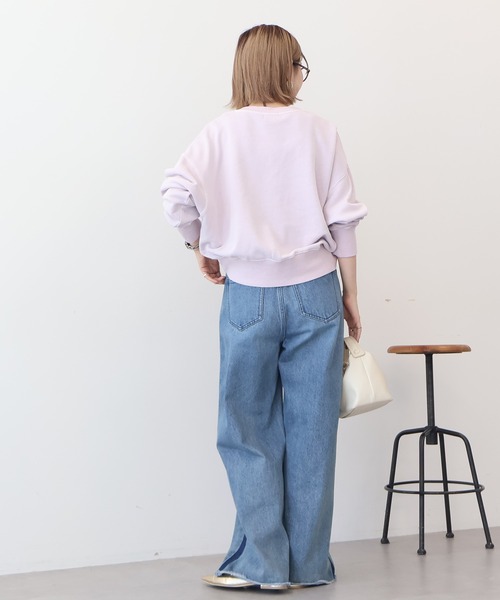 AMERICAN HOLIC（アメリカンホリック）の「ピグメント裏毛プルオーバー（スウェット・レディース・グレイッシュベージュ/チャコールグレー/ラベンダー/ダークネイビー・M/L）」の15枚目の写真