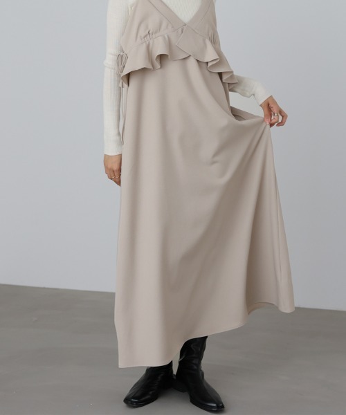 Bab（バブ）の「【選べるサイズ展開】ペプラムキャミワンピース（ワンピース・レディース・ブラック/ベージュ/モカ・S/M/L）」の16枚目の写真