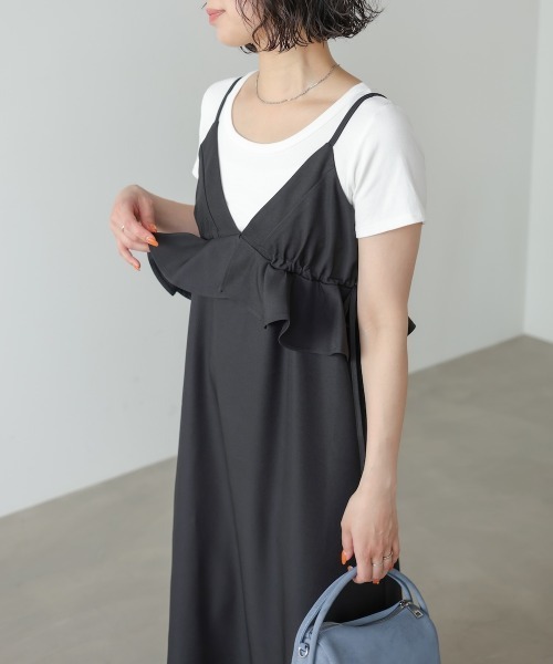 Bab(バブ)の「【選べるサイズ展開】ペプラムキャミワンピース(ワンピース・レディース・ブラック/ベージュ/モカ・S/M/L)」の15枚目の写真